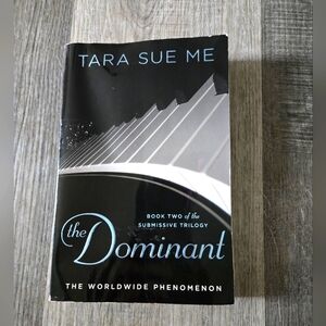 The Dominant Paperback Book By Tara Su Me, Erotica